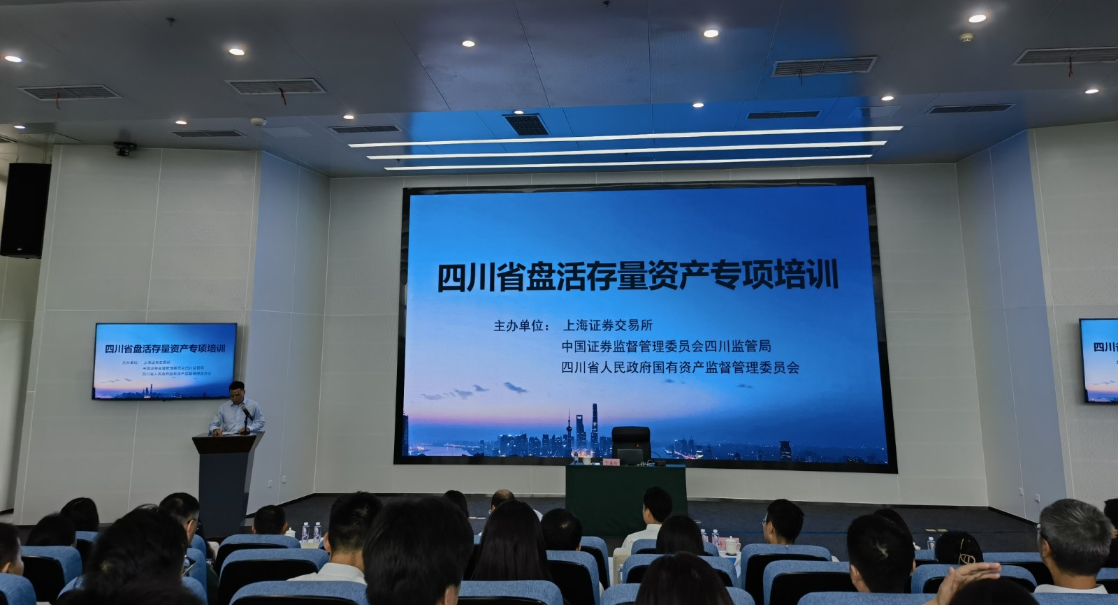 投發(fā)11.jpg